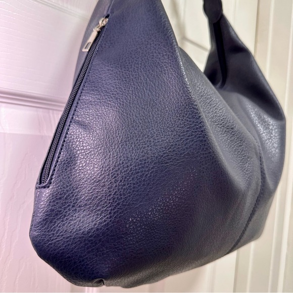 Noirvere Vegan Leather Medium Navy Hobo Bag - Picture 5 of 13